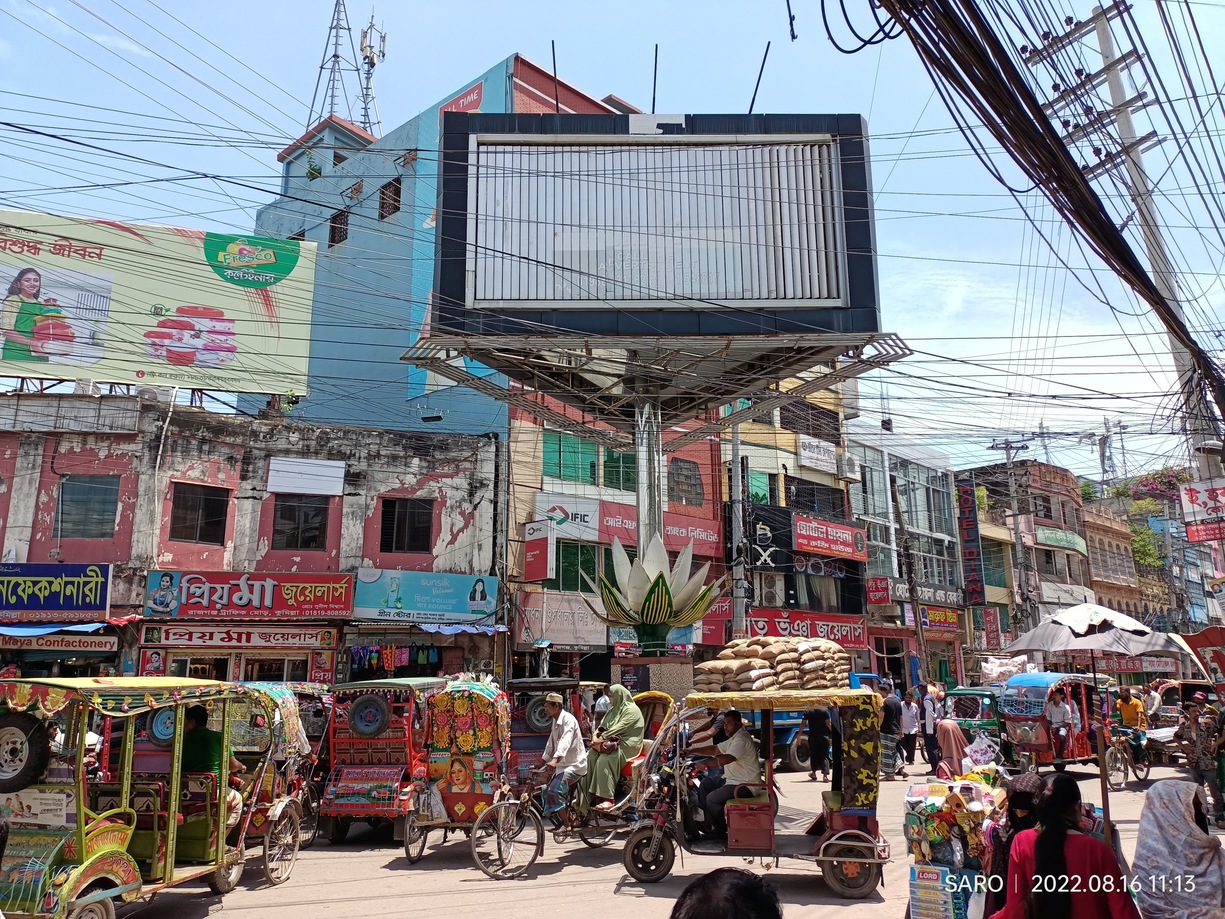 A busy market in Cumilla.