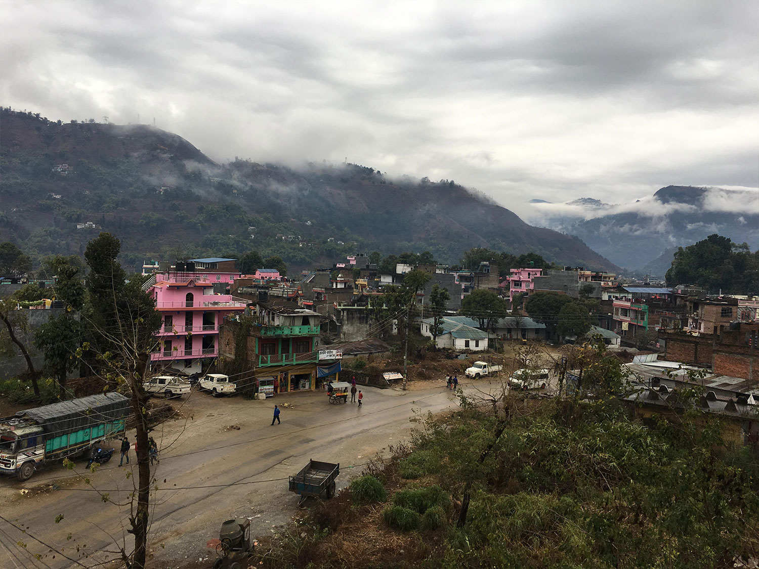 The town's landscape is predominantly shaped by agricultural land use.